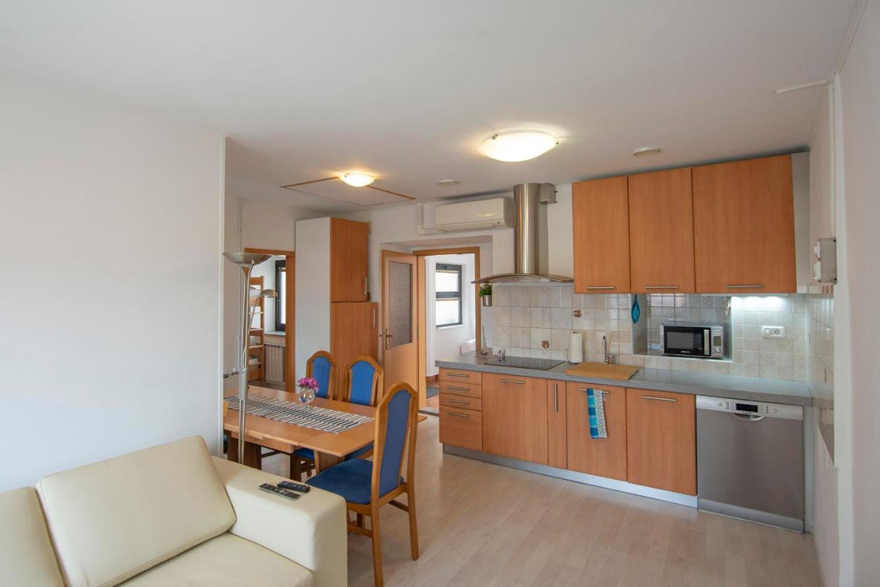 Ferienwohnung Apartma Bajc Ajdovščina Exterior foto